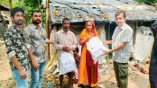 বন্যাদুর্গতদের মাঝে সানশাইন বাংলাদেশের ত্রাণ বিতরণ