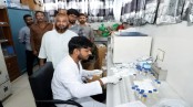 চুয়াডাঙ্গায় পরিবহন শ্রমিকদের ডোপ টেস্ট করছে জেলা পুলিশ