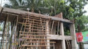 কলেজ গেট নির্মাণকালে বিদ্যুৎস্পৃষ্টে রাজমিস্ত্রির মৃত্যু
