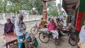টানা বর্ষণে পাইকগাছায় দুর্ভোগে খেটে খাওয়া মানুষ