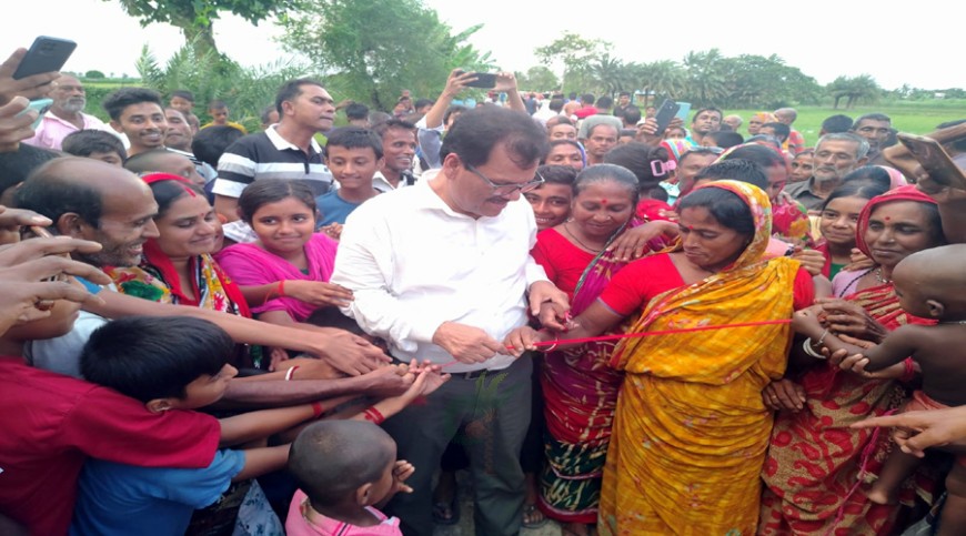 খেশরায় কলাগাছি নতুন সড়কের নির্মাণকাজ উদ্বোধন