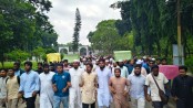 শিক্ষক নিয়োগের ক্ষমতা ম্যানেজিং কমিটির হাতে দেওয়ার প্রতিবাদ ইবি শিক্ষার্থীদের