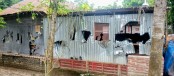 মাগুরার শ্রীপুরে সংঘর্ষ, বাড়িঘর ভাঙচুর-লুটপাট; আহত ৫