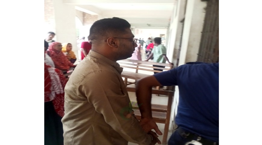 যশোরে যৌতুক দাবিতে স্ত্রীকে হত্যাচেষ্টার অভিযোগ, স্বামী গ্রেপ্তার