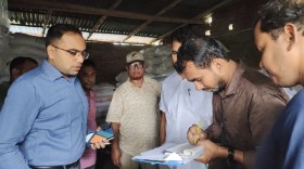 চৌগাছায় সাড়ে ১৩ হাজার কেজি অবৈধ সার জব্দ, জরিমানা