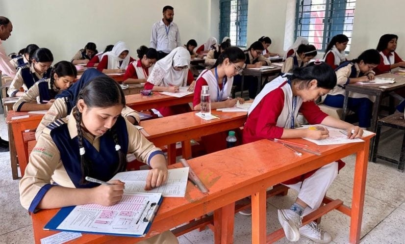 রোজার কারণে এসএসসি পরীক্ষা পেছানো হয়েছে
