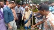 যশোরে হাসপাতাল চত্বরে বৃক্ষরোপণ কর্মসূচির উদ্বোধন