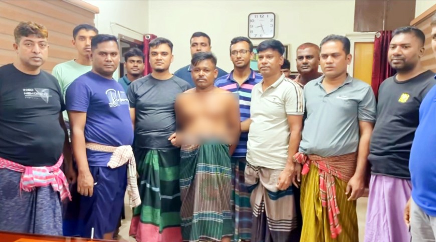 কালিয়া থানা পুলিশের ছদ্মবেশে অভিযান, ‘ডাকাত সর্দার’ গ্রেপ্তার