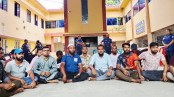 কেশবপুরে ফ্যামিলি কার্ডের ভাইবা ফল বাতিলের দাবিতে অবস্থান