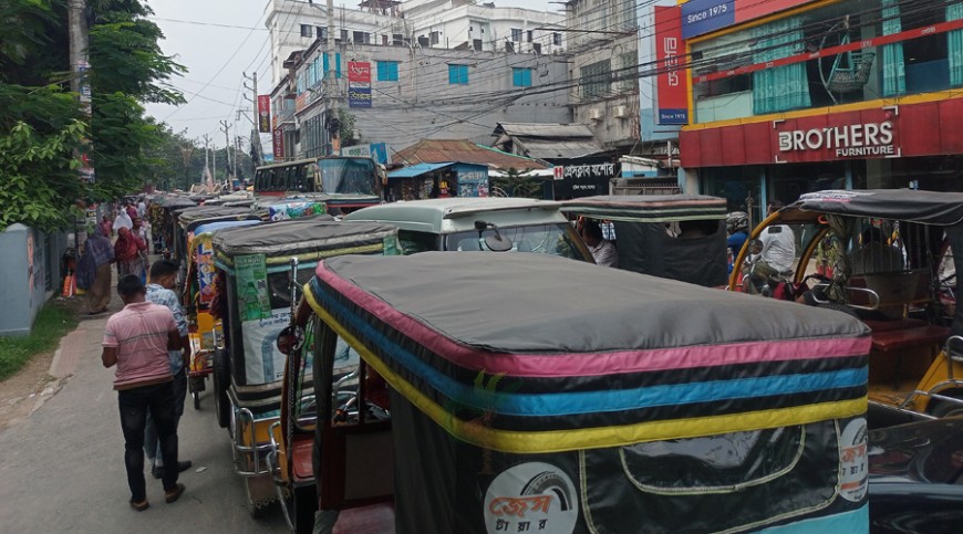 যেসব কারণে যশোর শহরে যানজট