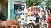 স্কুলশিক্ষকের রাজকীয় বিদায় সংবর্ধনা!