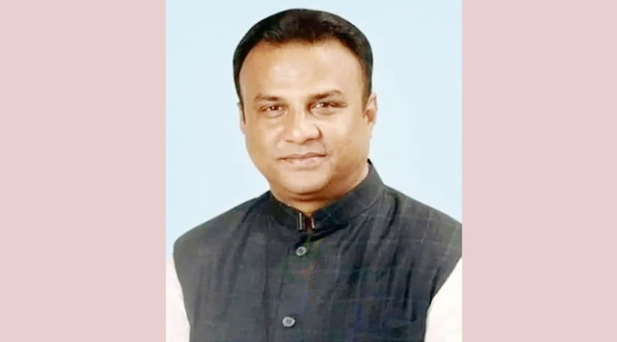 ভারতে বসে দলীয় নেতাকে শাহীন চাকলাদারের হুমকি