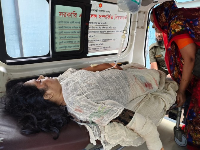 কালীগঞ্জে ট্রেন থেকে পড়ে দুই পা বিচ্ছিন্ন নারীর মৃত্যু
