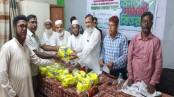 অভয়নগরে শিক্ষার্থীদের মাঝে এমপির ক্রীড়াসামগ্রী বিতরণ