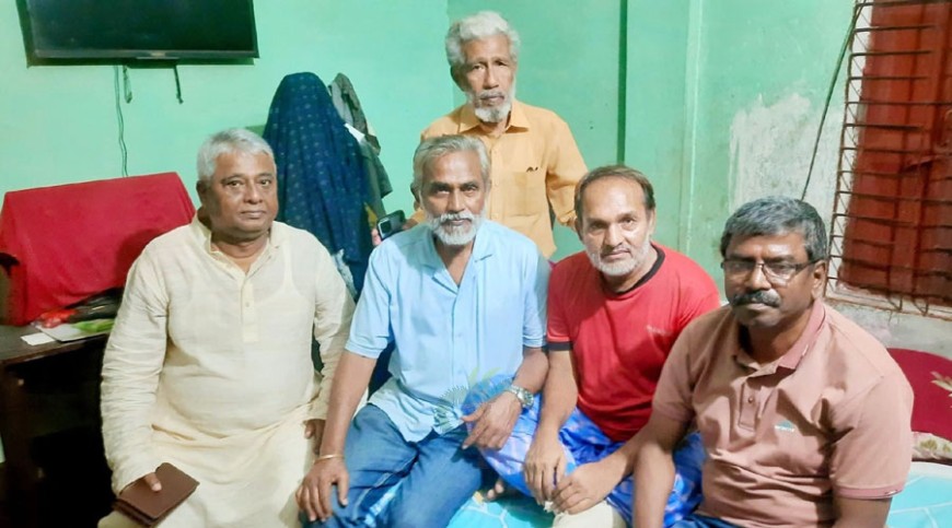 ফটো সাংবাদিক মানিকের পাশে প্রেসক্লাব যশোর